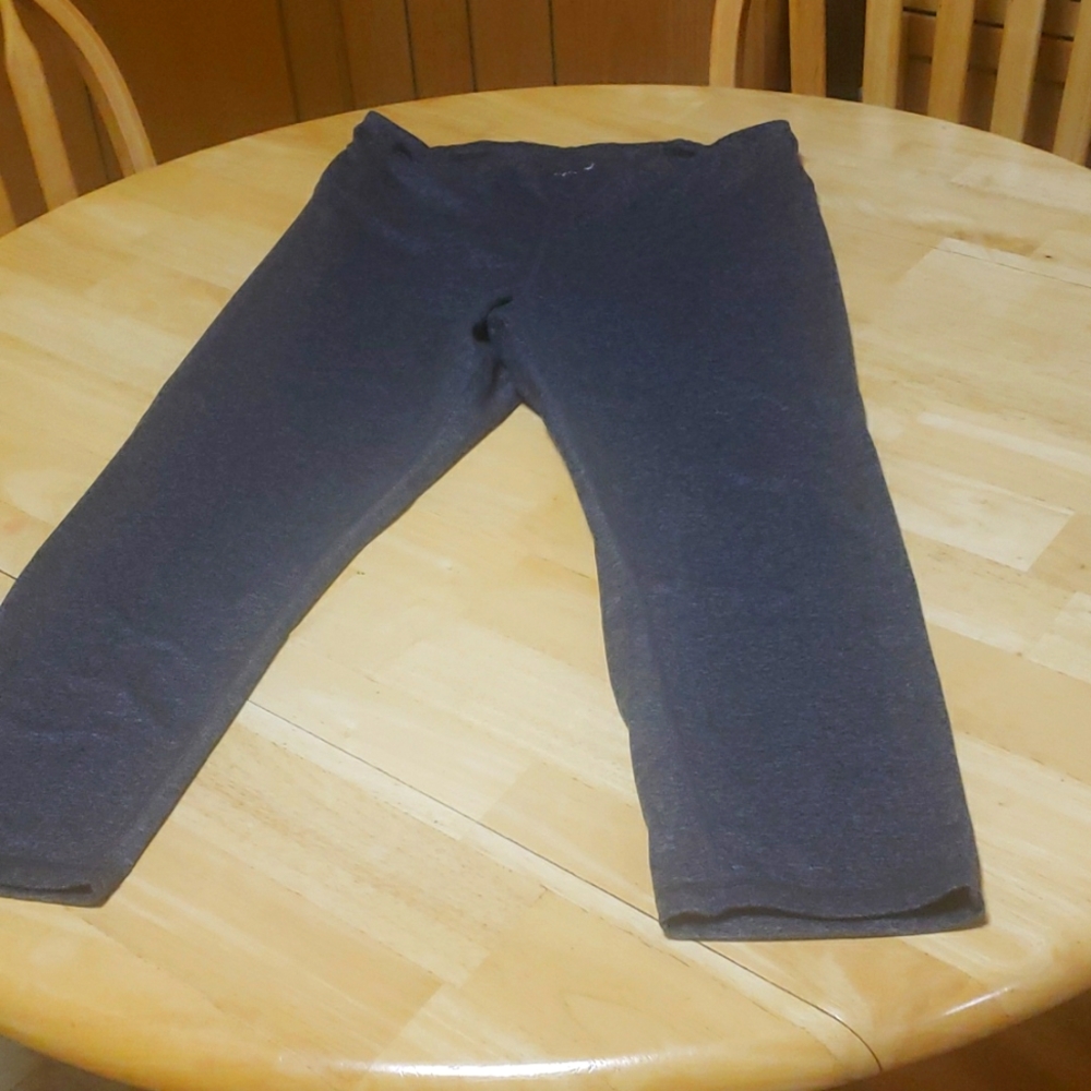 🏋 Cute Old Navy workout capris